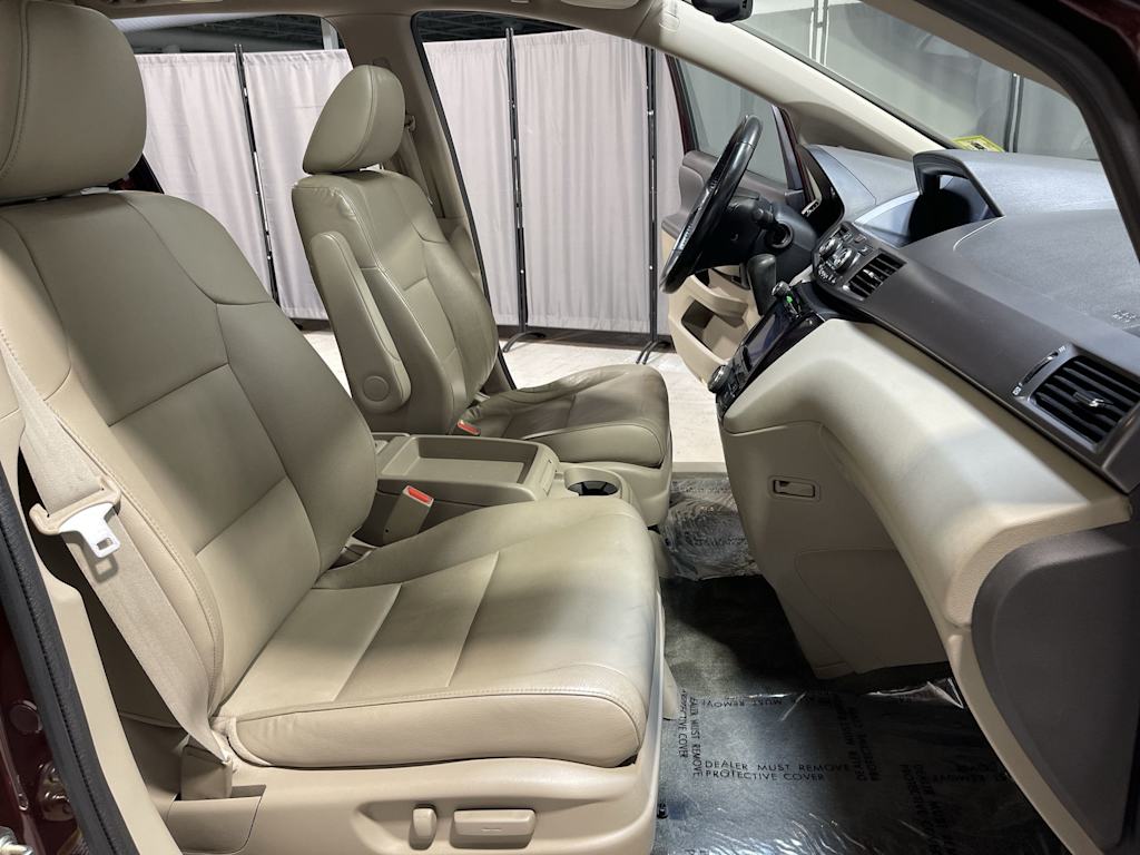 Thumbnail: 2015 Honda Odyssey - 20