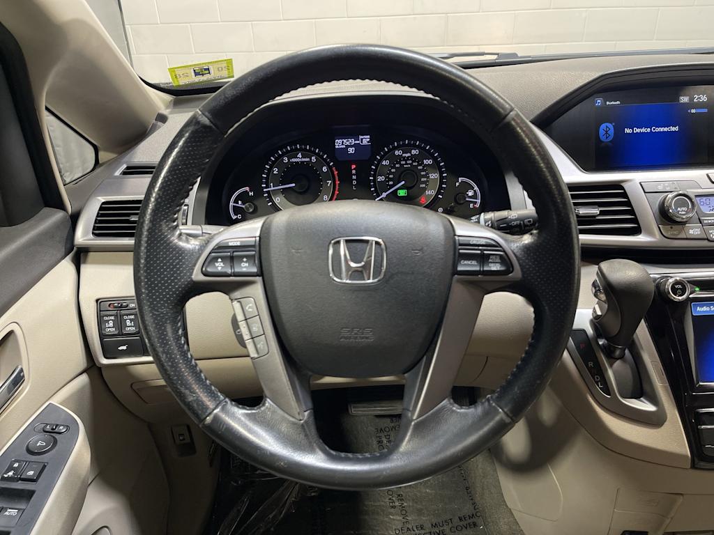 Thumbnail: 2015 Honda Odyssey - 10