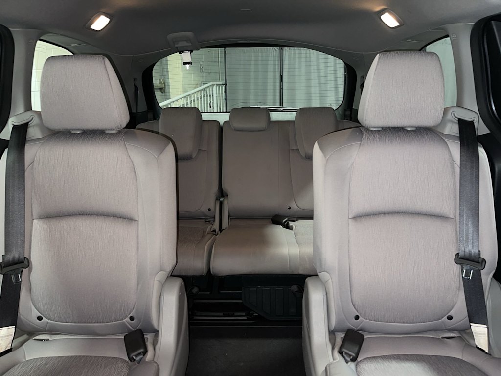 Thumbnail: 2018 Honda Odyssey - 12