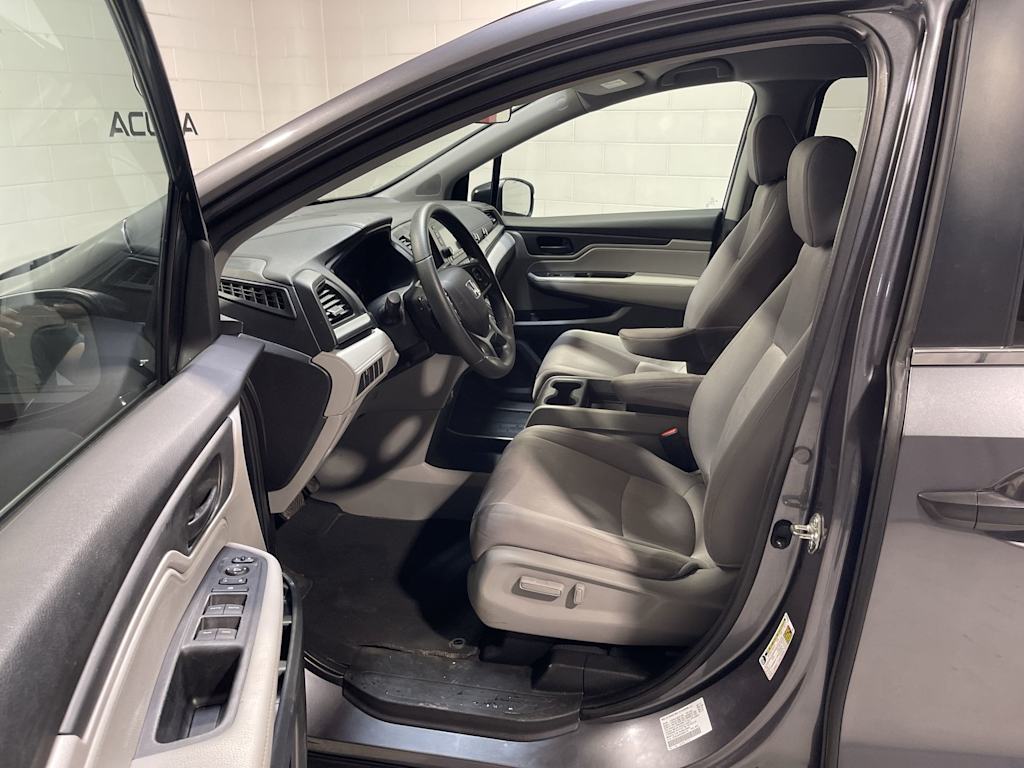 Thumbnail: 2018 Honda Odyssey - 10
