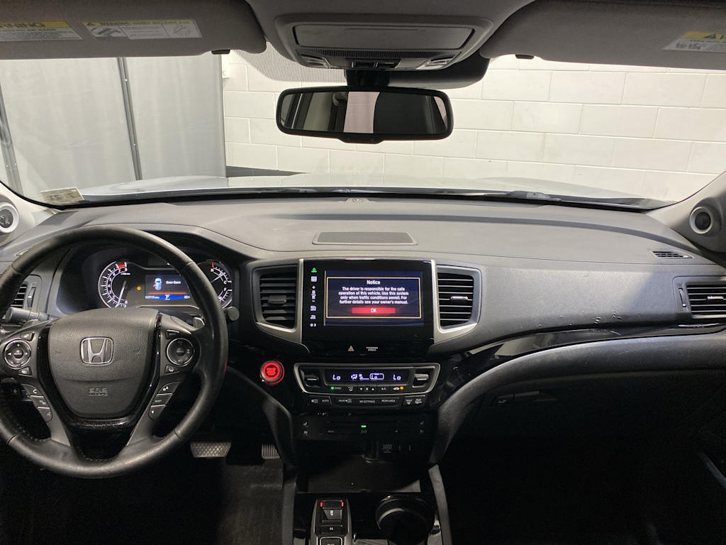 Thumbnail: 2016 Honda Pilot - 2