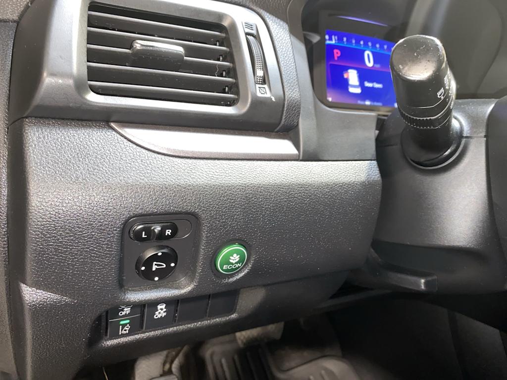 Thumbnail: 2019 Honda Pilot - 24