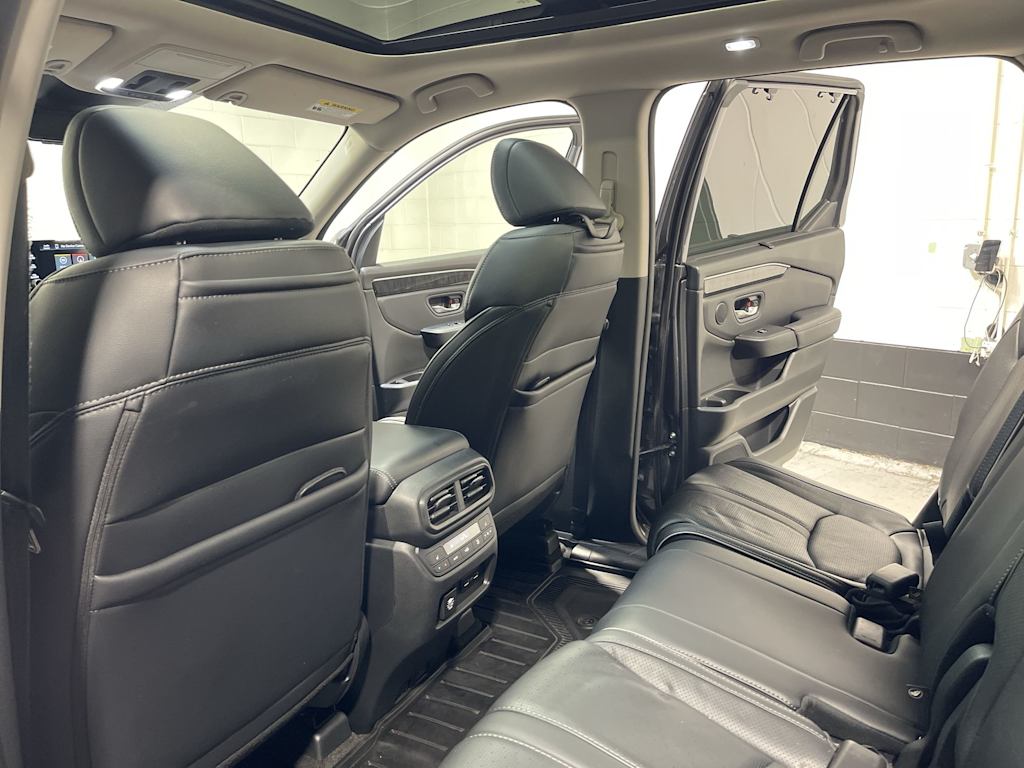 Thumbnail: 2023 Honda Pilot - 12