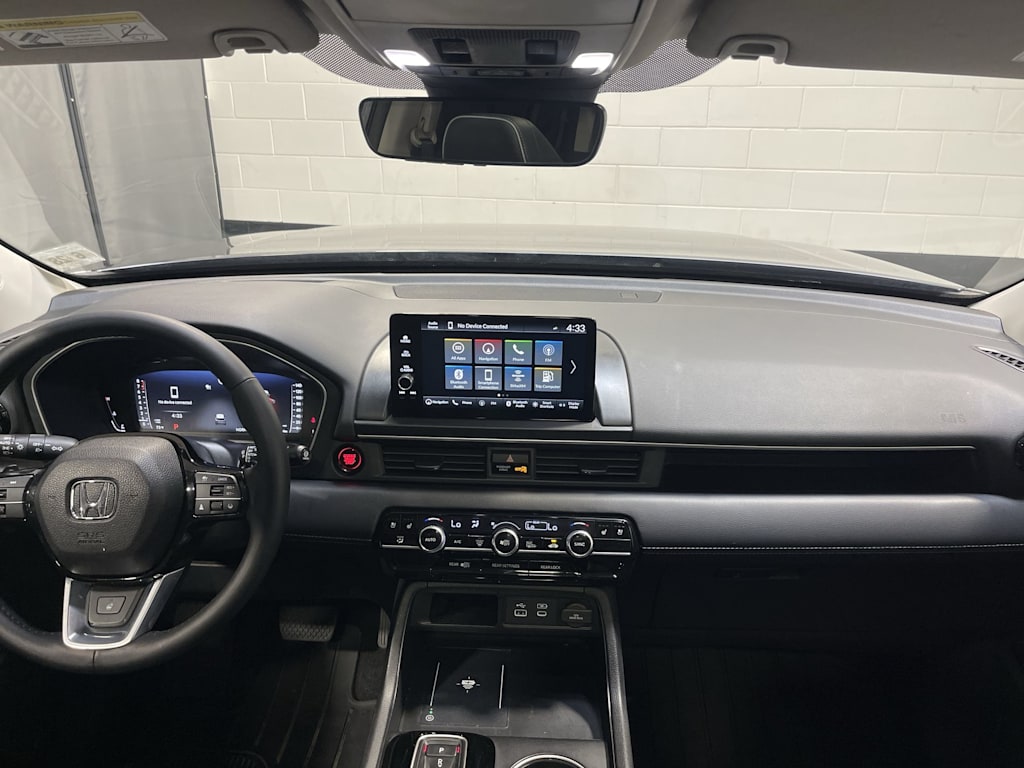 Thumbnail: 2023 Honda Pilot - 2
