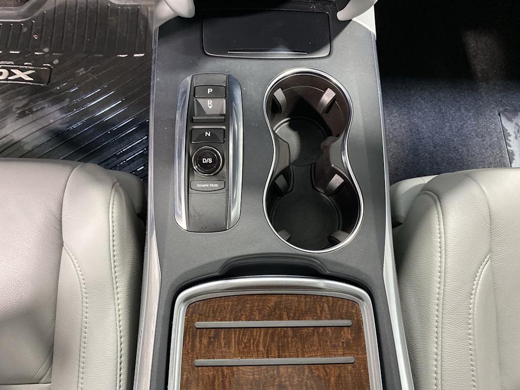 2017 Acura MDX Base 14