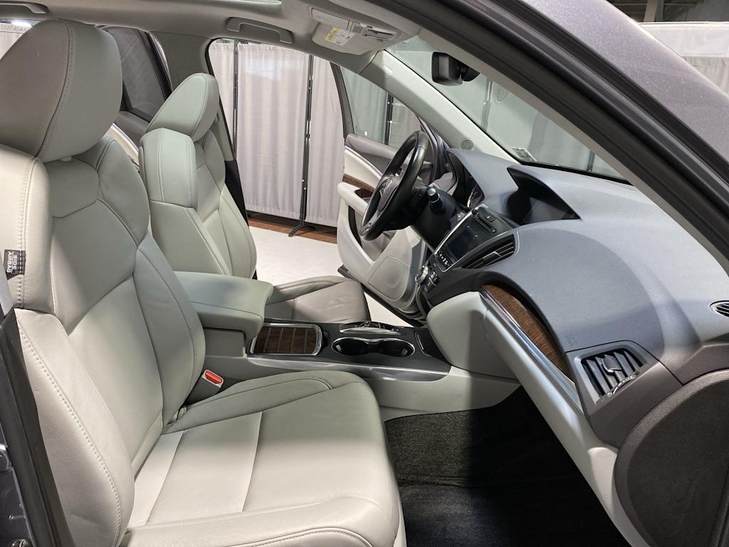 2017 Acura MDX Base 21