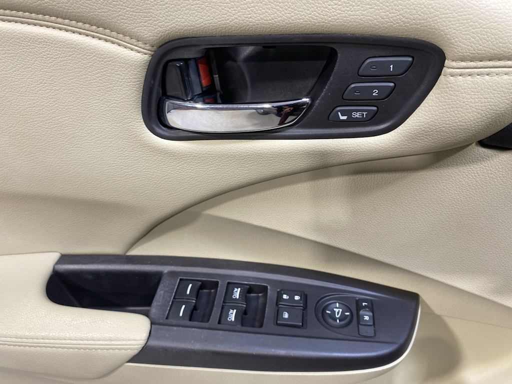 Thumbnail: 2015 Acura RDX - 23