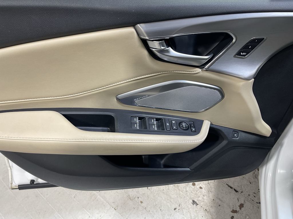 Thumbnail: 2021 Acura RDX - 22
