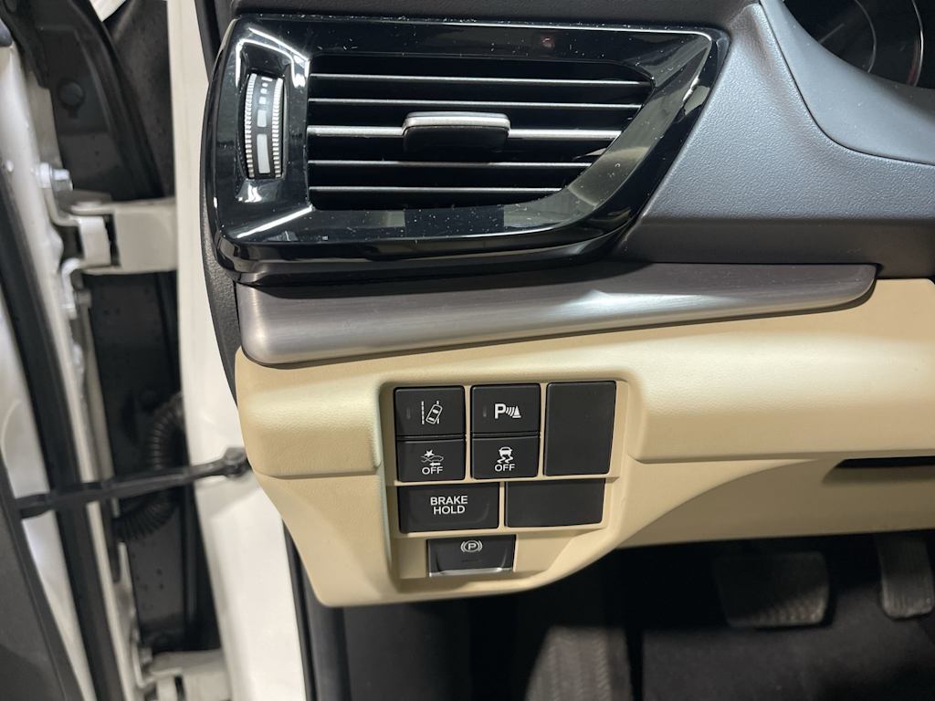 Thumbnail: 2021 Acura RDX - 23