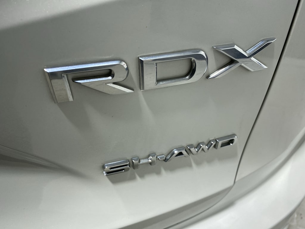 Thumbnail: 2023 Acura RDX - 7