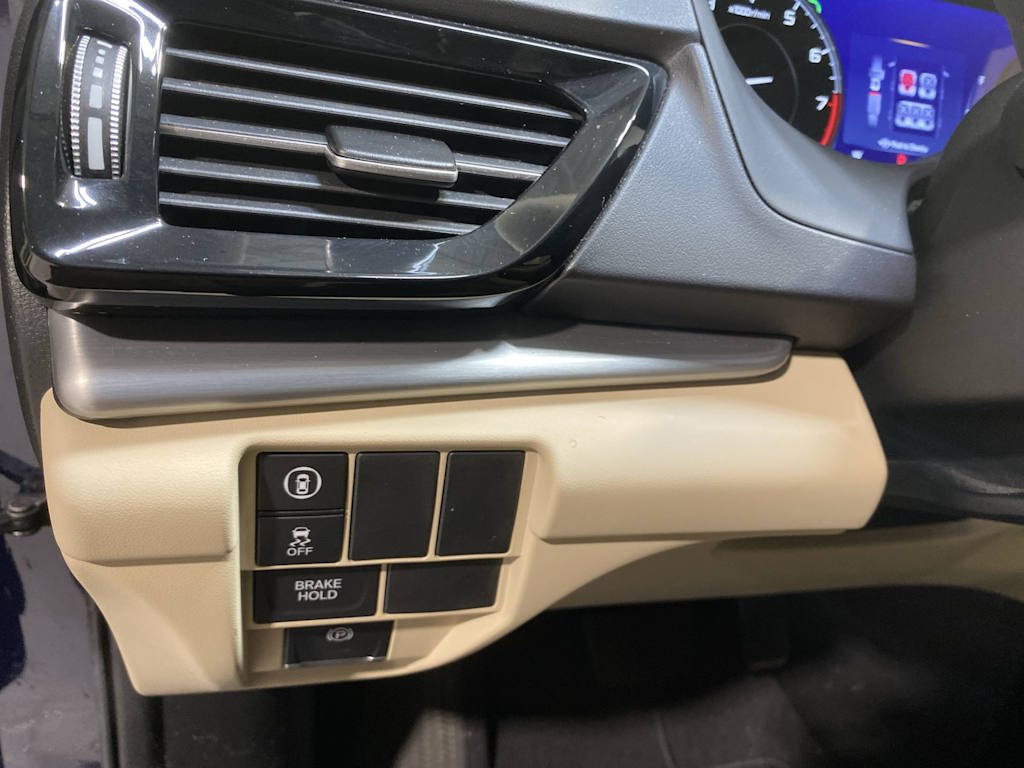 Thumbnail: 2023 Acura RDX - 24