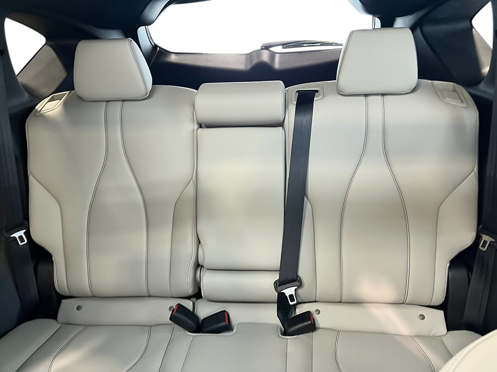 Thumbnail: 2025 Acura RDX - 35