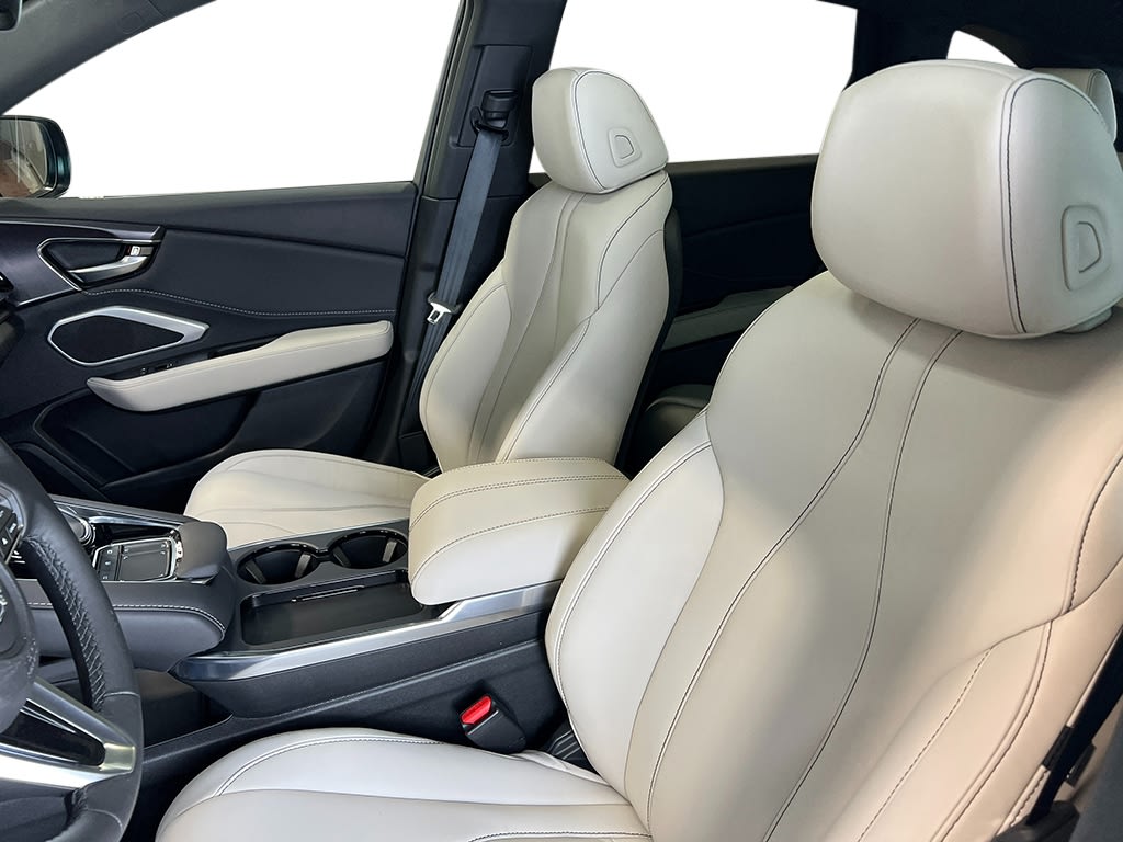 Thumbnail: 2025 Acura RDX - 10