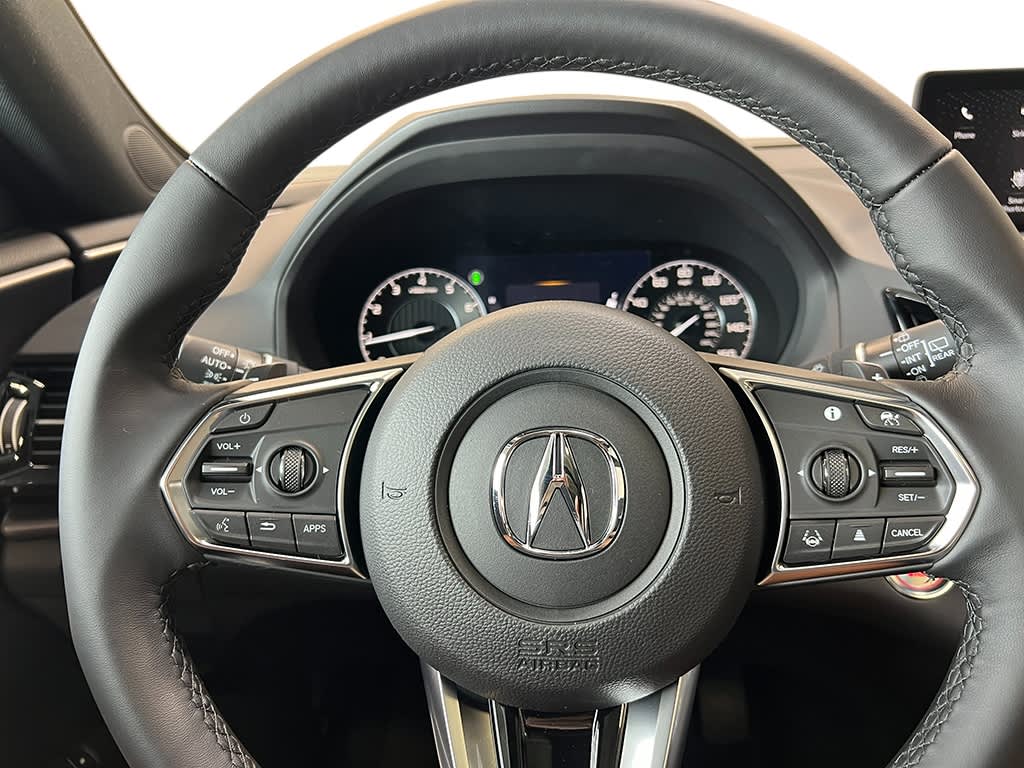 Thumbnail: 2025 Acura RDX - 2