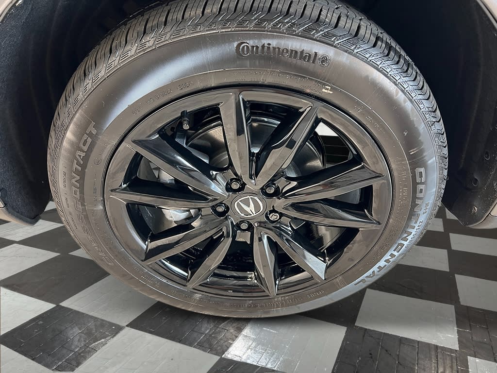 Thumbnail: 2025 Acura RDX - 8