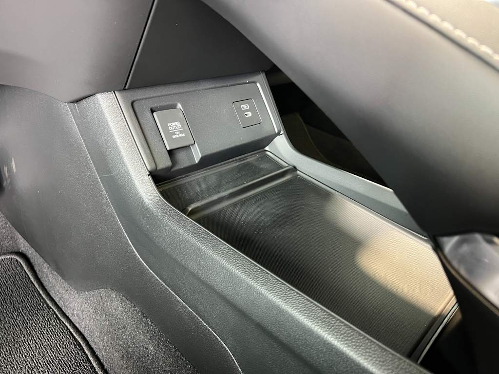 Thumbnail: 2025 Acura RDX - 28