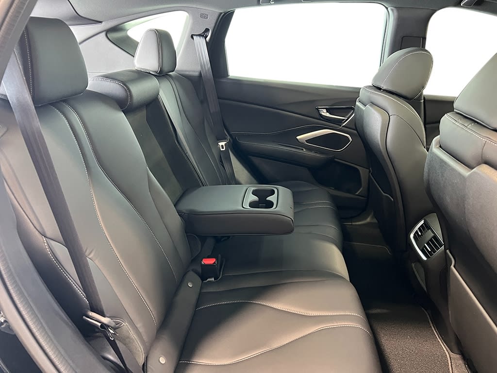 Thumbnail: 2025 Acura RDX - 34