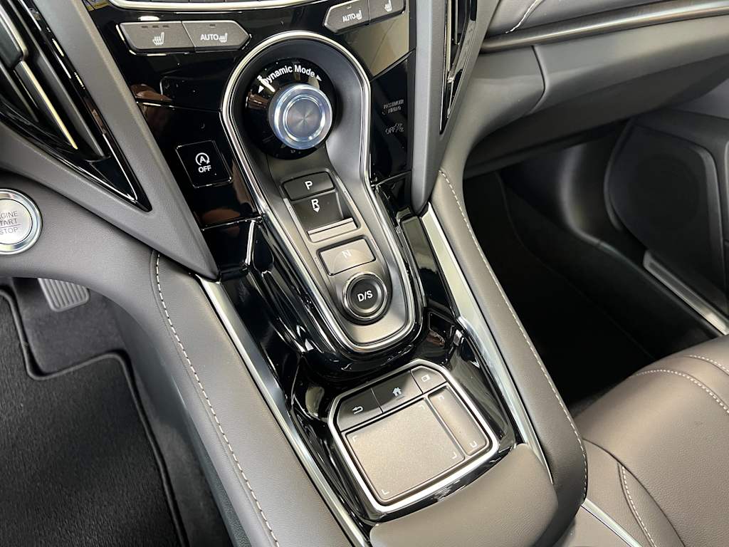 Thumbnail: 2025 Acura RDX - 27