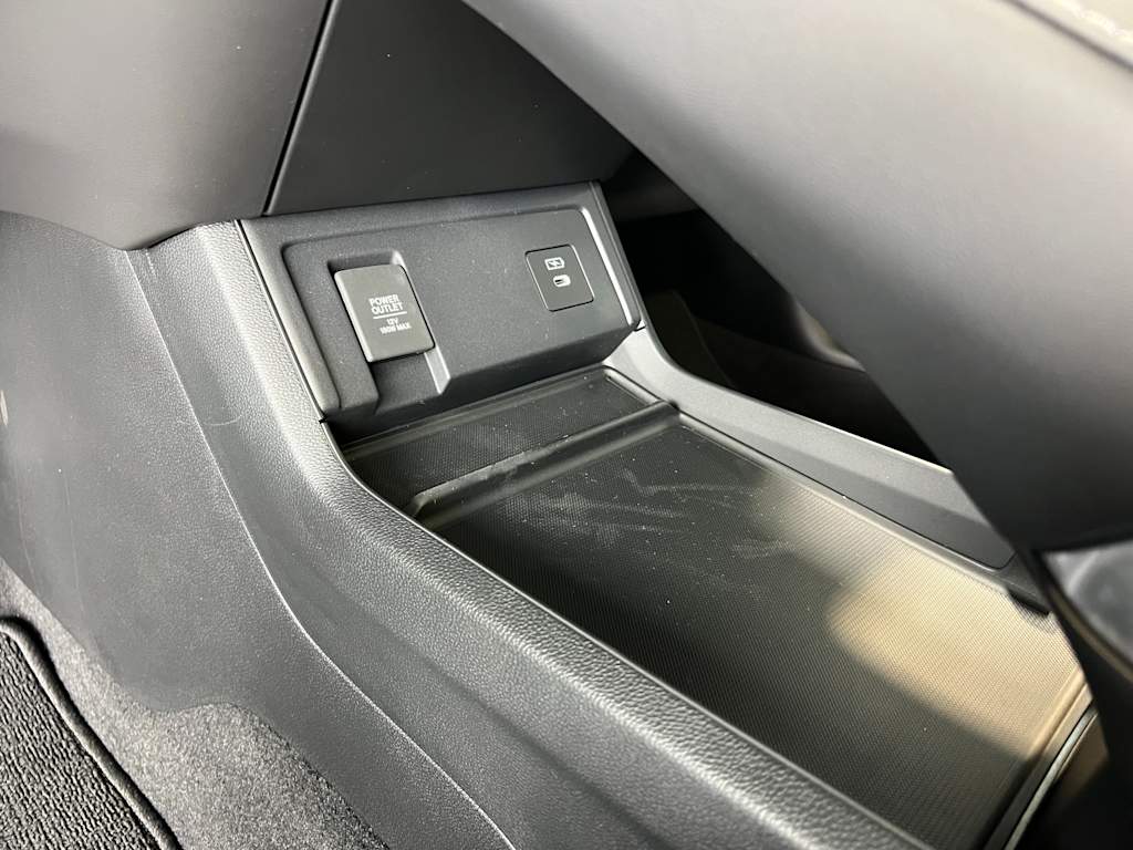 Thumbnail: 2025 Acura RDX - 28