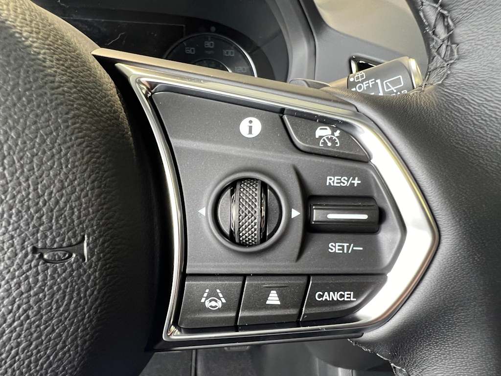 Thumbnail: 2025 Acura RDX - 23