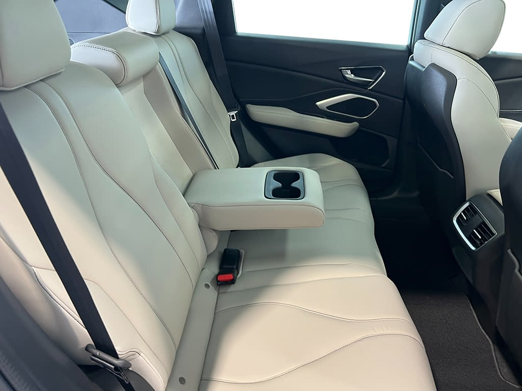 Thumbnail: 2025 Acura RDX - 33