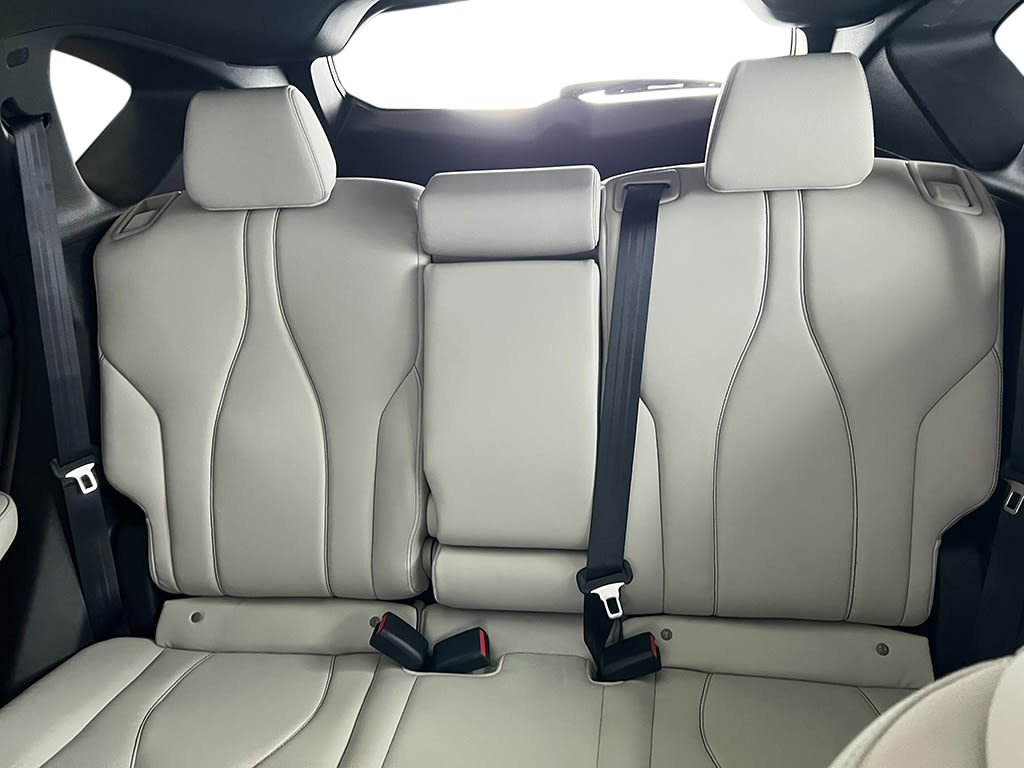 Thumbnail: 2025 Acura RDX - 35