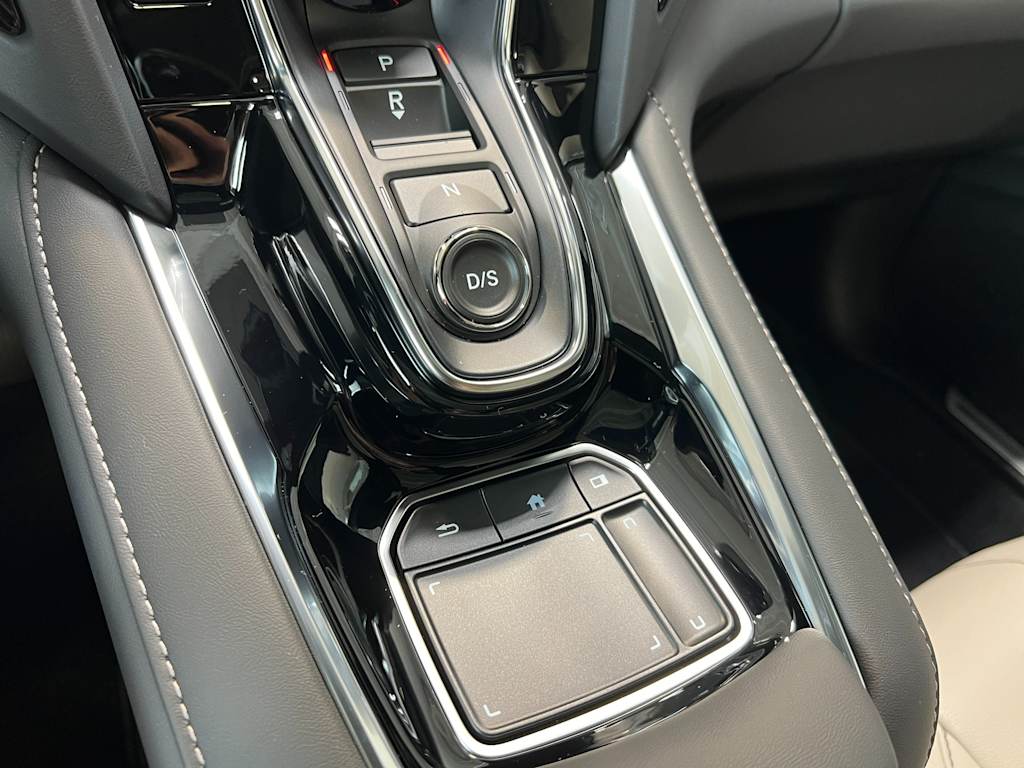 Thumbnail: 2025 Acura RDX - 14