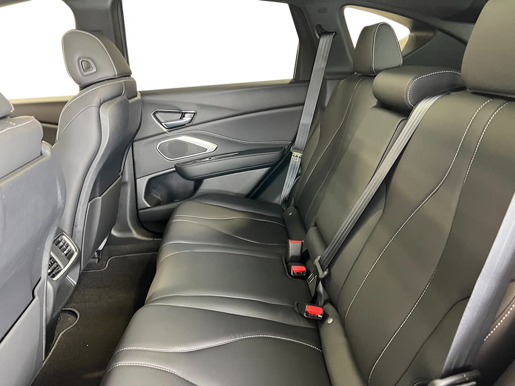 Thumbnail: 2025 Acura RDX - 13