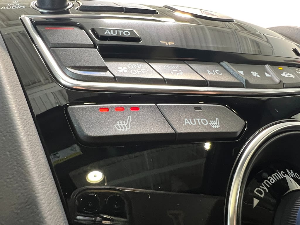 Thumbnail: 2025 Acura RDX - 14