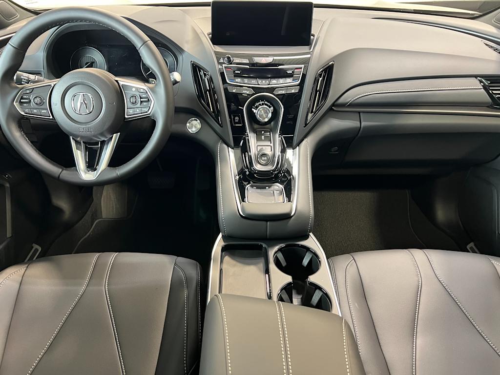 Thumbnail: 2025 Acura RDX - 10