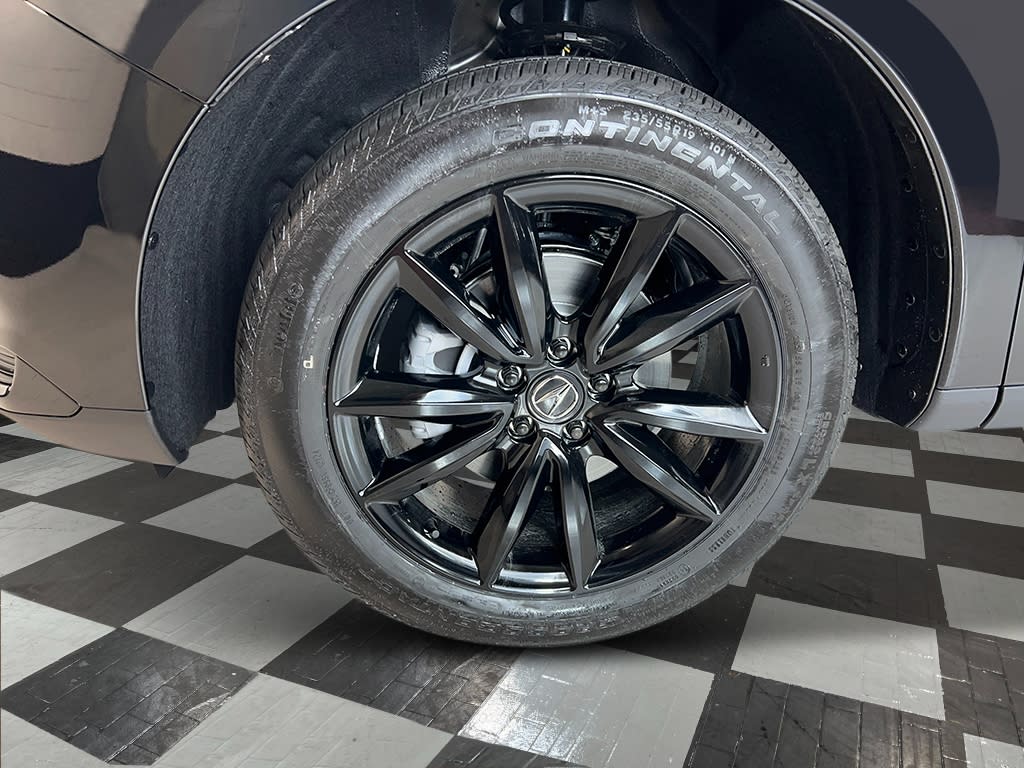 Thumbnail: 2025 Acura RDX - 8