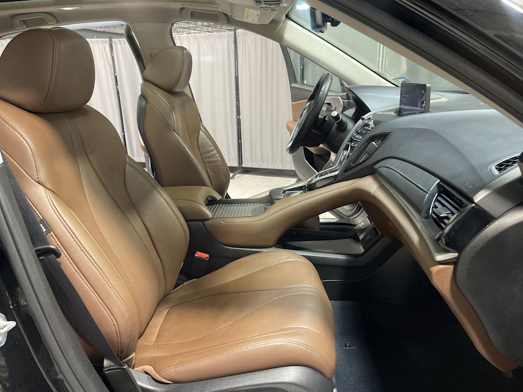 Thumbnail: 2021 Acura RDX - 21