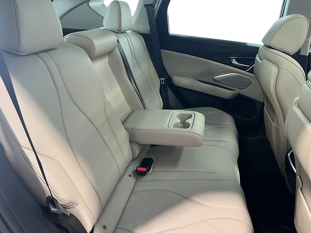 Thumbnail: 2025 Acura RDX - 33