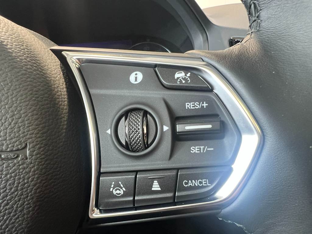 Thumbnail: 2025 Acura RDX - 23