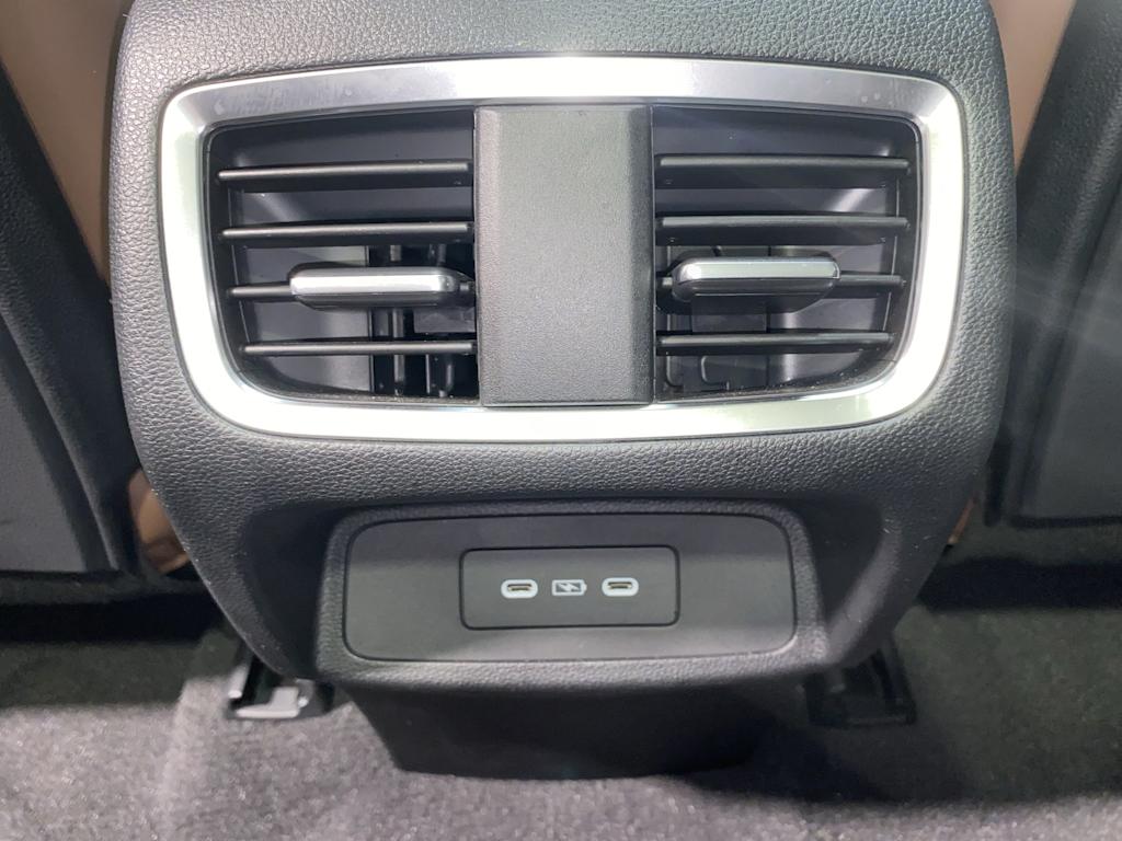 Thumbnail: 2024 Acura RDX - 25
