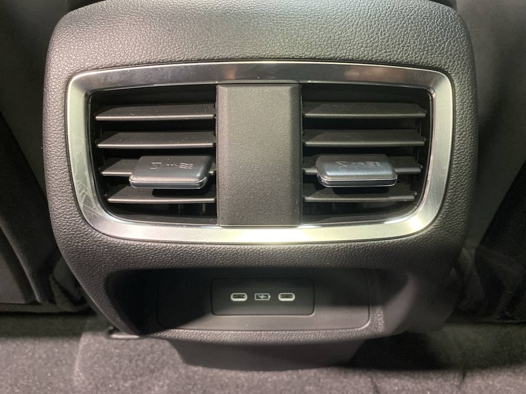 Thumbnail: 2023 Acura RDX - 25