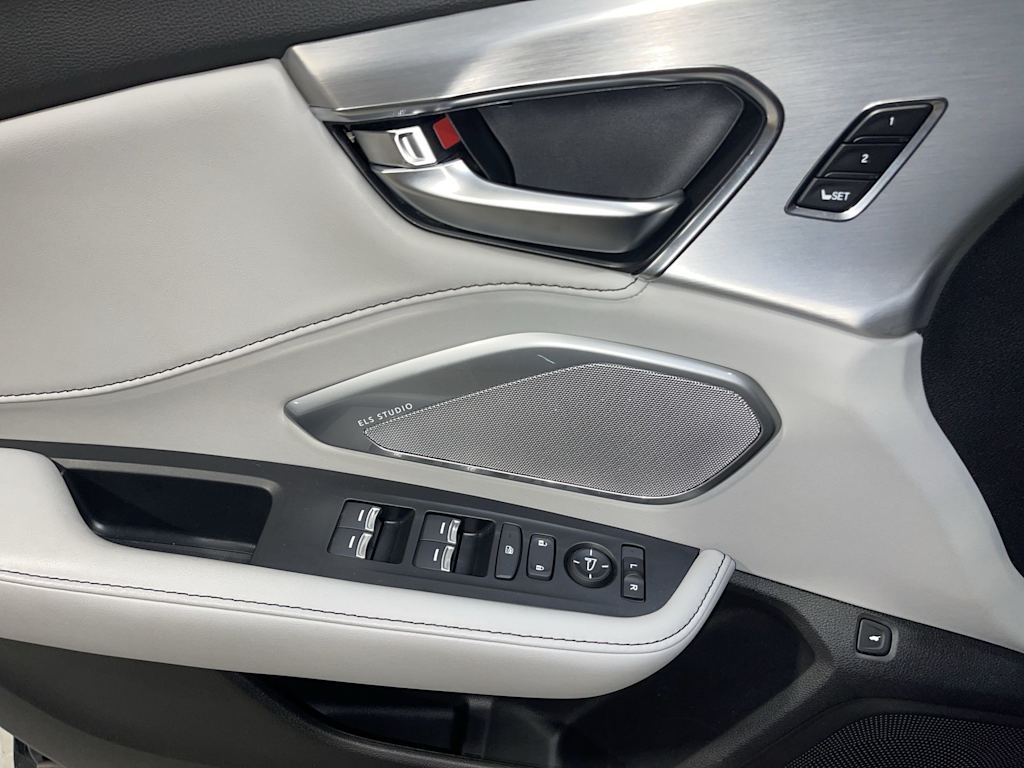 Thumbnail: 2024 Acura RDX - 23