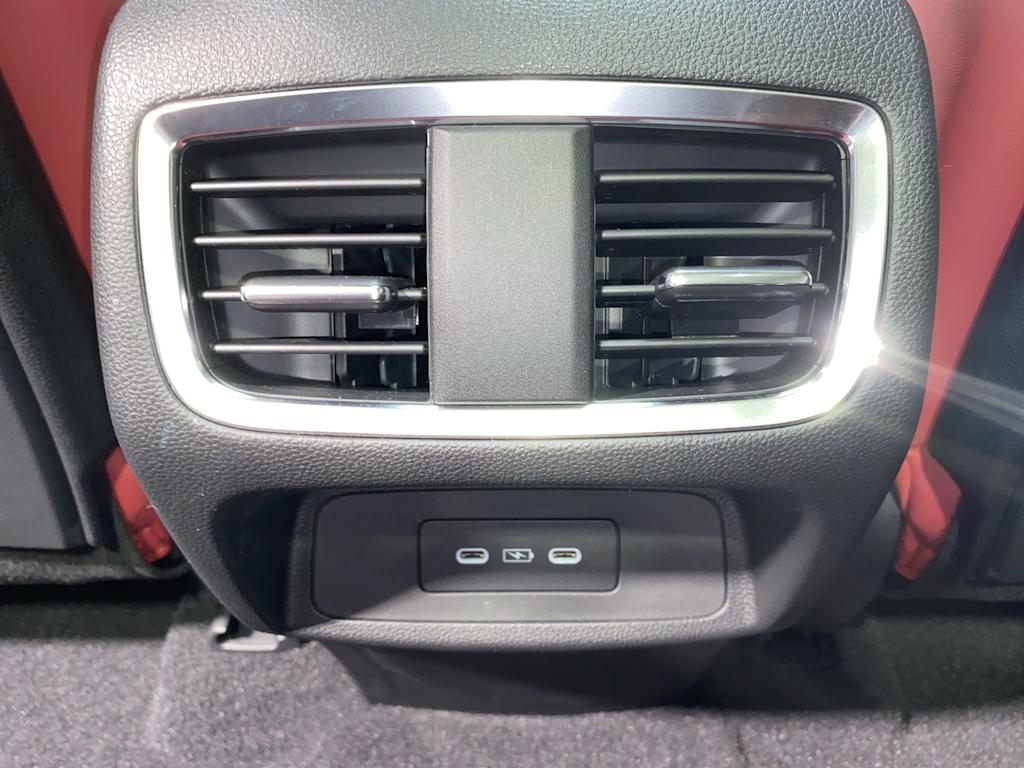 Thumbnail: 2023 Acura RDX - 25