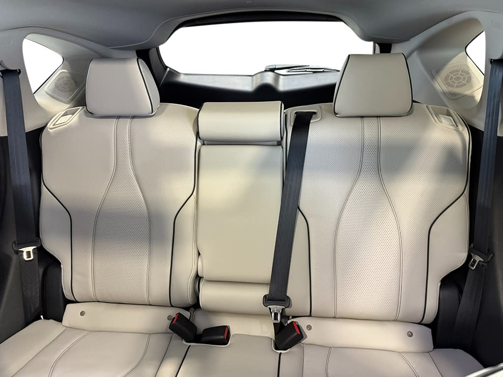 Thumbnail: 2025 Acura RDX - 38