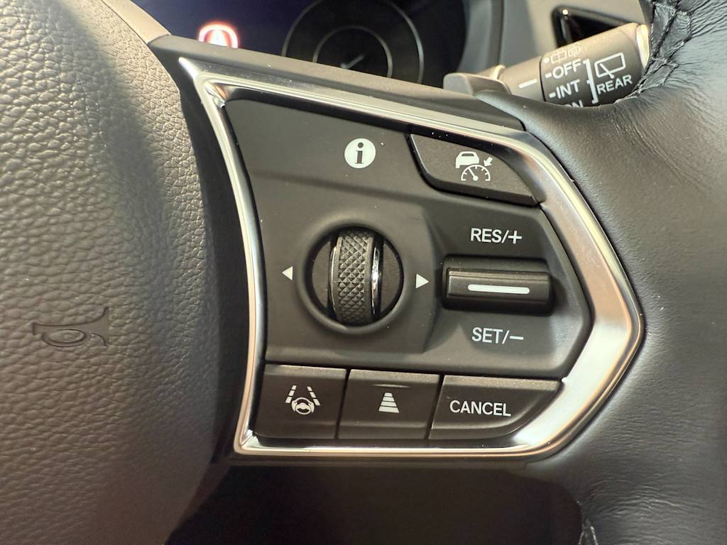 Thumbnail: 2025 Acura RDX - 23