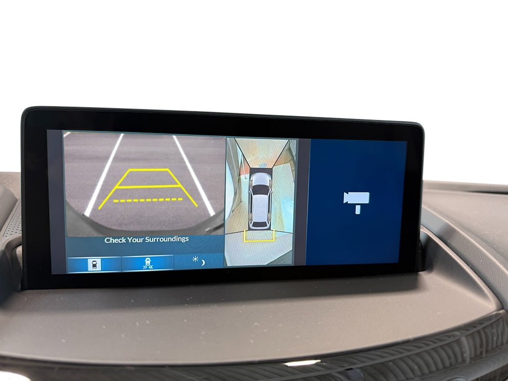 Thumbnail: 2025 Acura RDX - 30