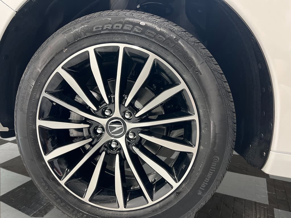 Thumbnail: 2025 Acura RDX - 8