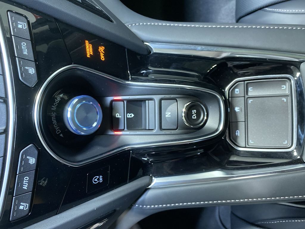 Thumbnail: 2025 Acura RDX - 21