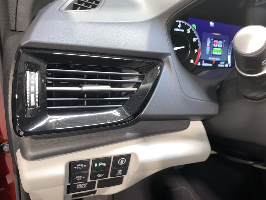 Thumbnail: 2025 Acura RDX - 24