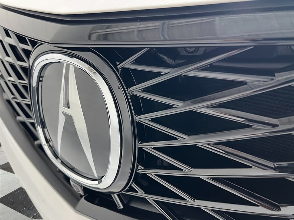 Thumbnail: 2025 Acura RDX - 20