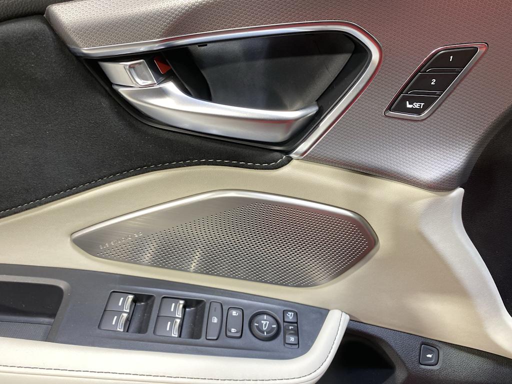 Thumbnail: 2025 Acura RDX - 23