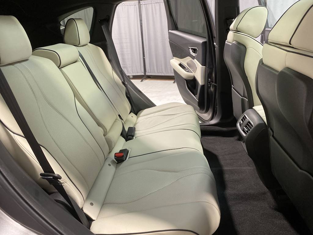 Thumbnail: 2025 Acura RDX - 20