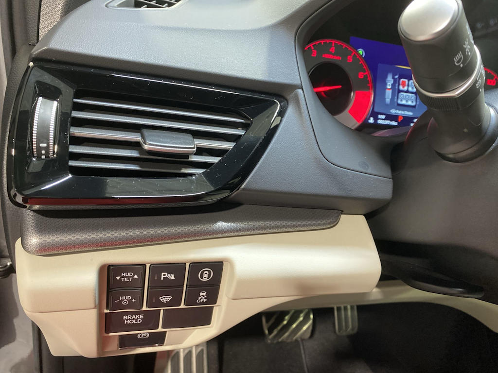 Thumbnail: 2025 Acura RDX - 24