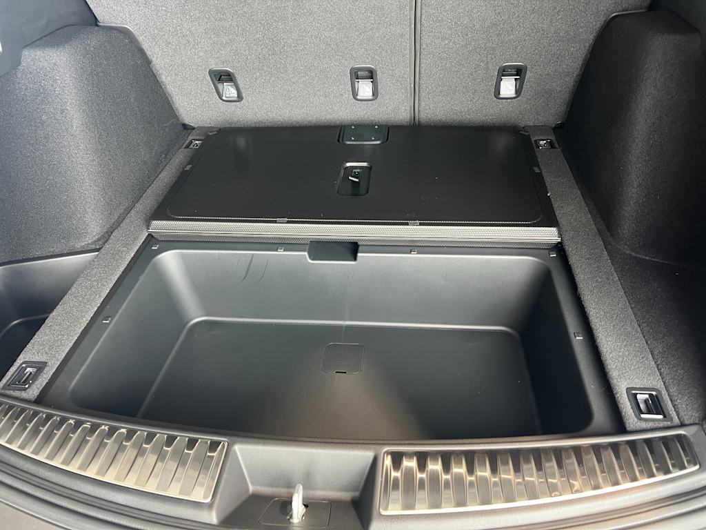 Thumbnail: 2025 Acura RDX - 35