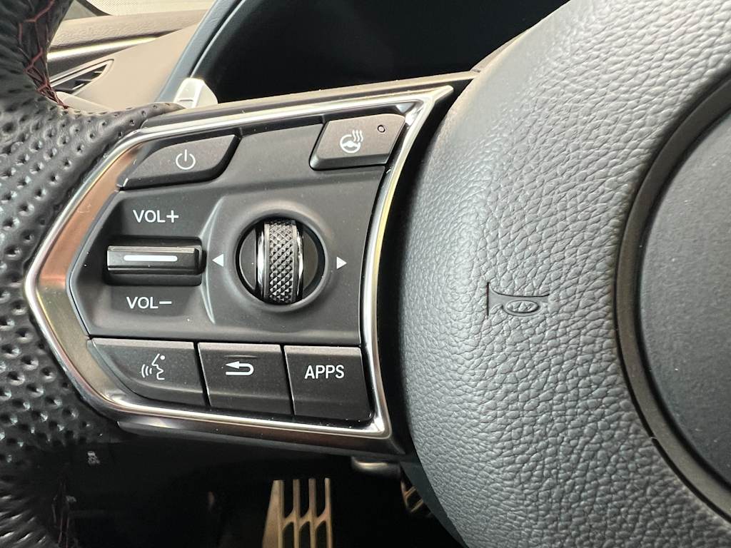 Thumbnail: 2025 Acura RDX - 23